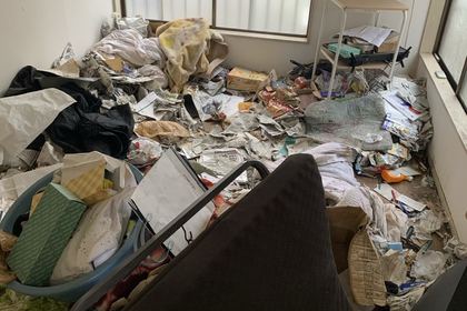 一戸建て洋室のお片付け実例(作業前)